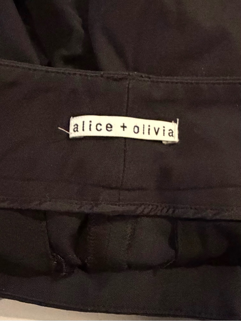 Alice + Olivia Black Women's Shorts